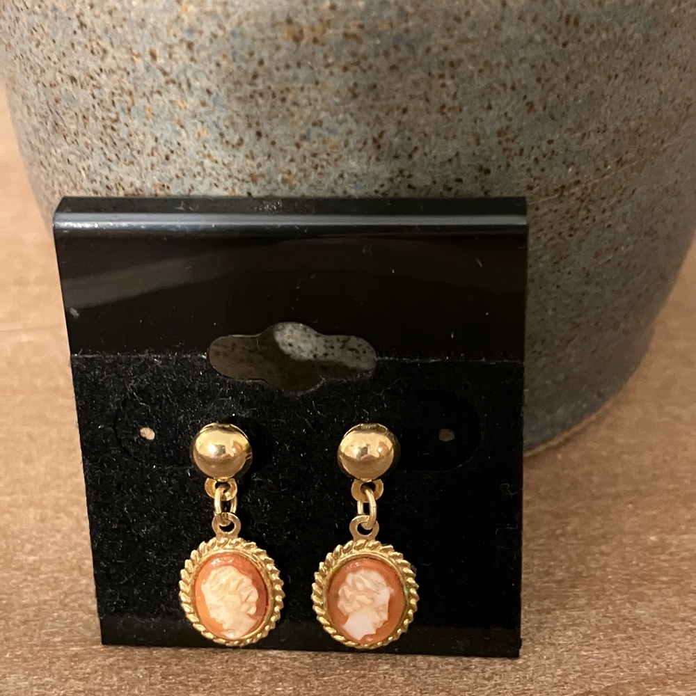 Small cameo earrings